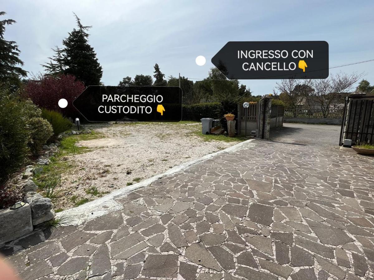 Case Vacanza E Camere In Villa Isabella Con Parcheggio Custodito E Wifi Gioia Del Colle Dış mekan fotoğraf