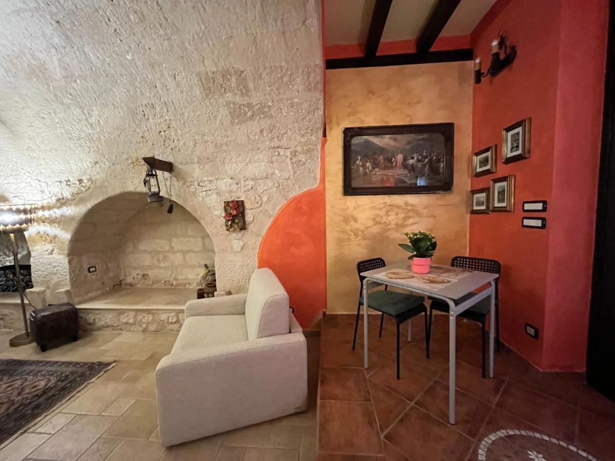 Case Vacanza E Camere In Villa Isabella Con Parcheggio Custodito E Wifi Gioia Del Colle Dış mekan fotoğraf