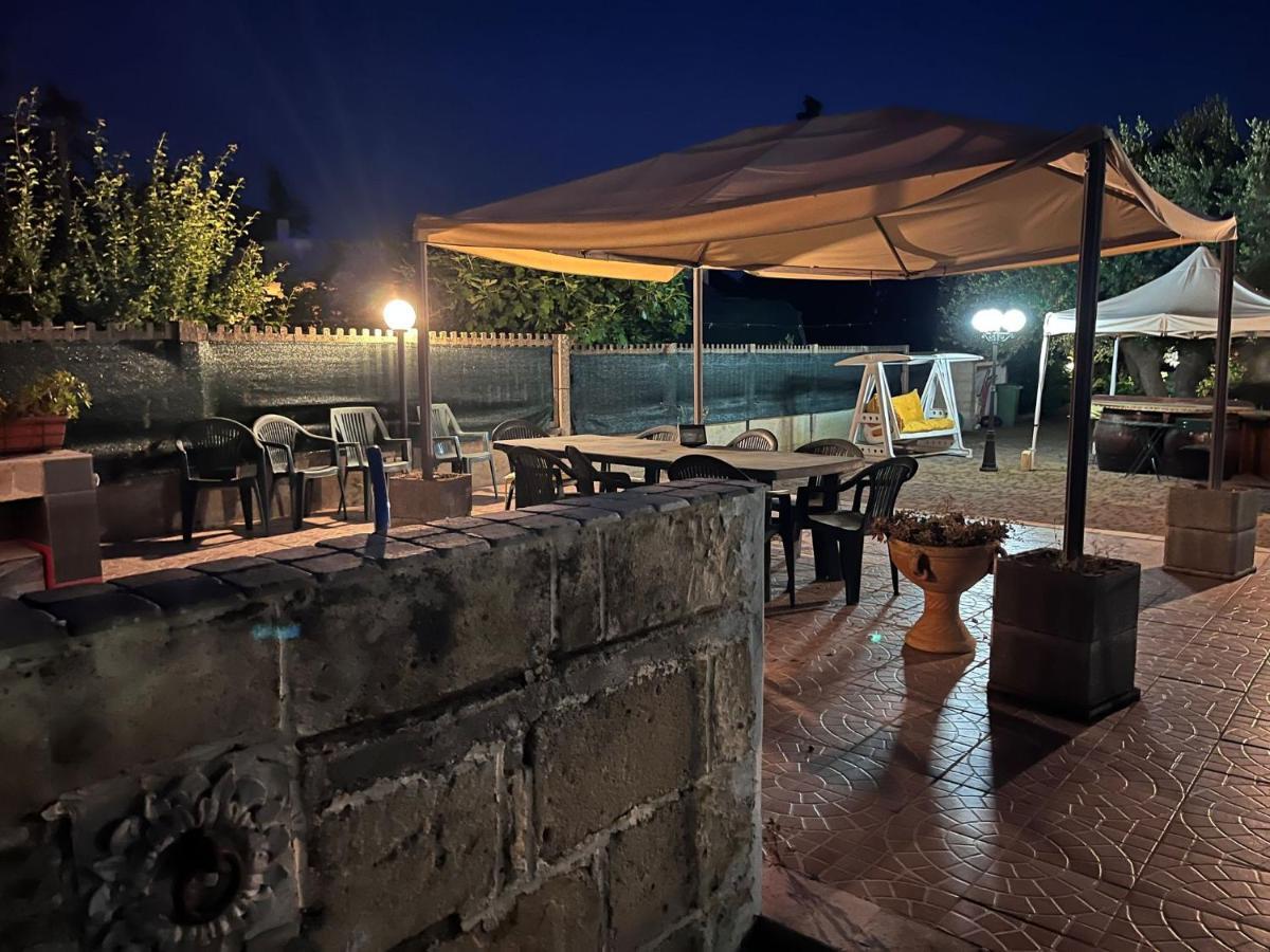 Case Vacanza E Camere In Villa Isabella Con Parcheggio Custodito E Wifi Gioia Del Colle Dış mekan fotoğraf